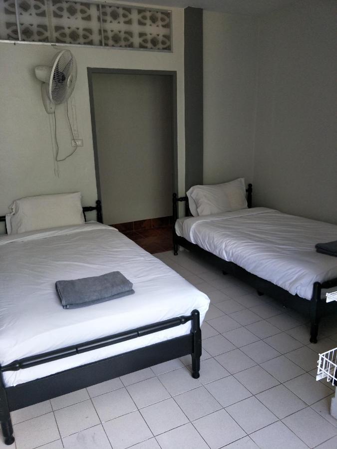 Nit Guest House Ката-Бич Экстерьер фото